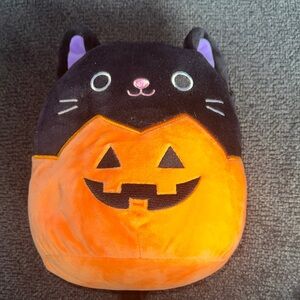 Squishmallow Autumn the Cat Pumpkin Halloween